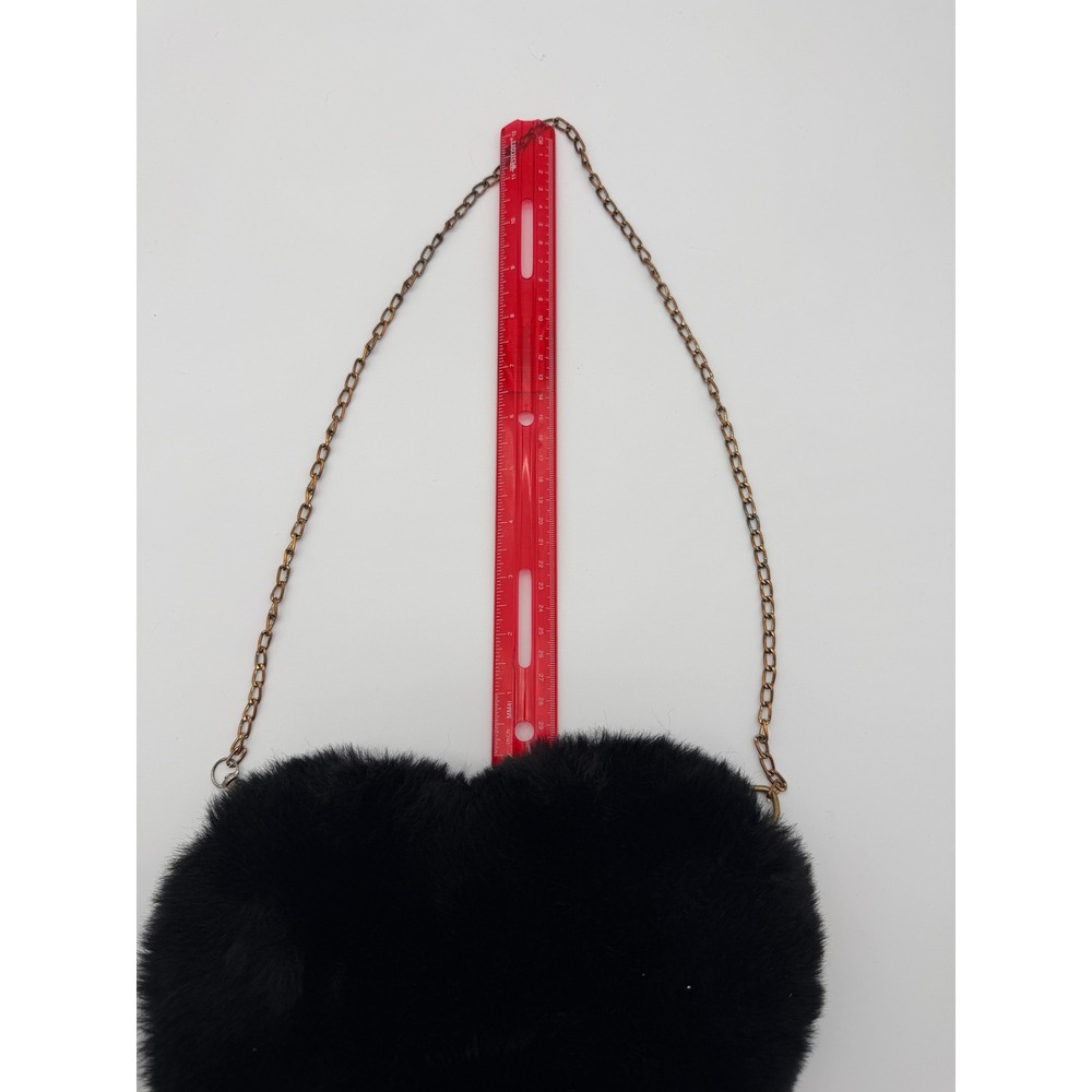 Vintage Black Faux Fur Heart Shaped Crossbody Bag Gold Chain Strap Y2K Aesthetic - Picture 6 of 6